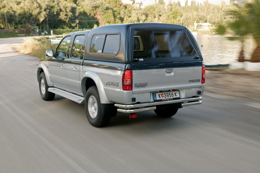  Mazda B2500 2004 года  (фото 38 из 81)